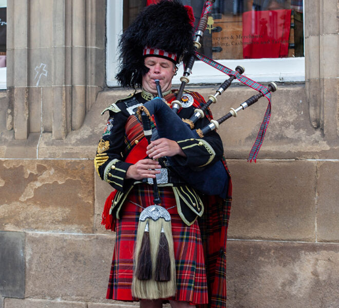 Bagpipe Player