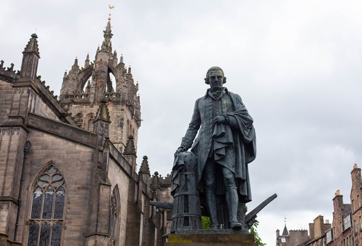 Statue in Edinburgh